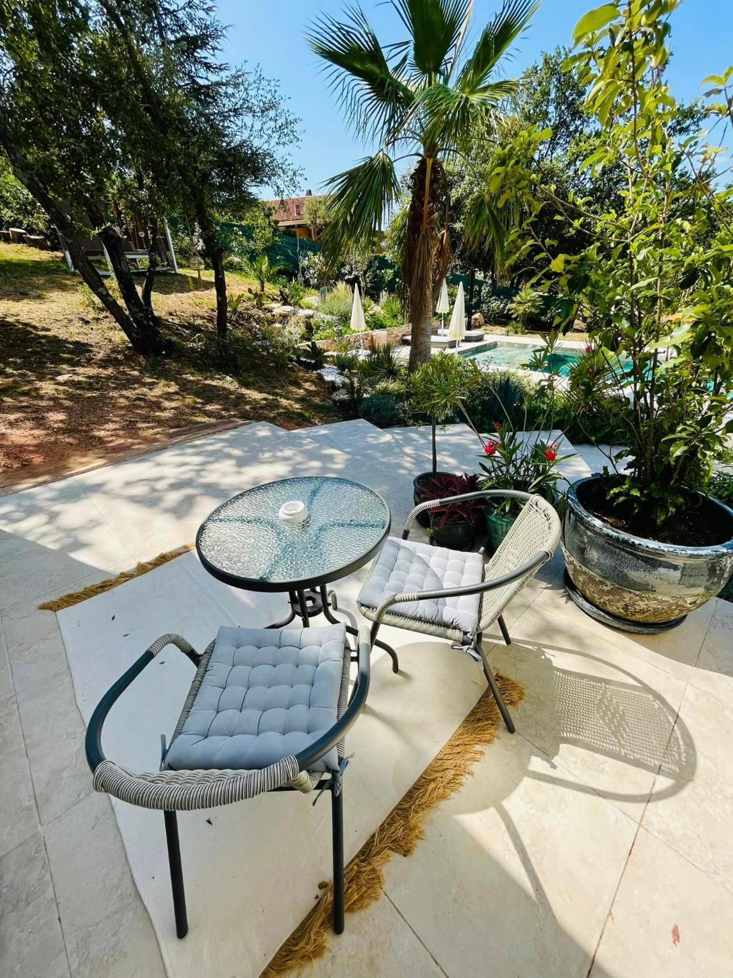 Villa Alba En Provence Besse-sur-Issole Dış mekan fotoğraf